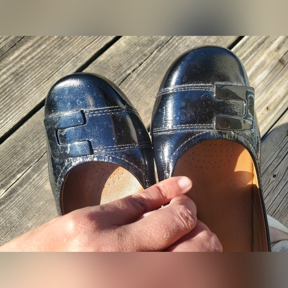 CLARKS WOMENS 6 1/2 - Picture 7 of 7